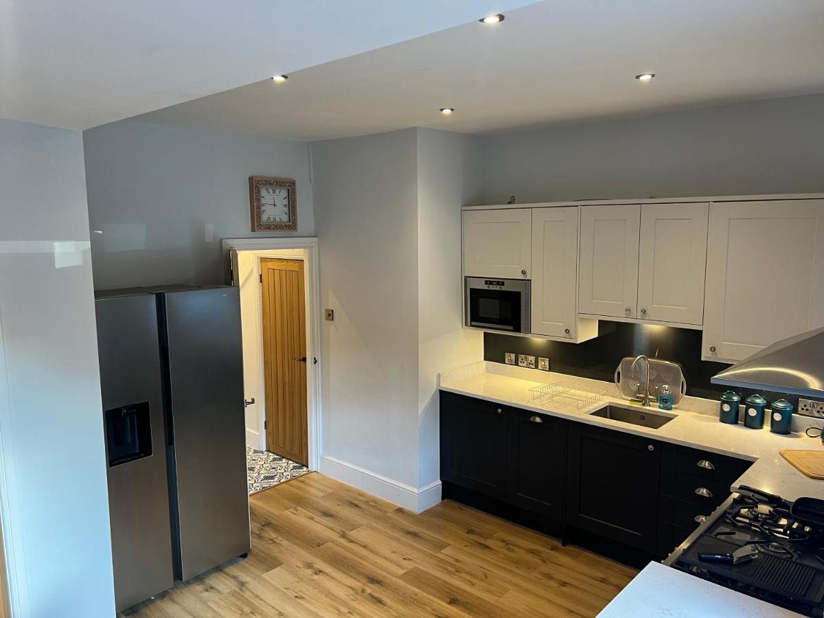Luxury 2 Bed Apartment Great Location Stoke-on-Trent Εξωτερικό φωτογραφία