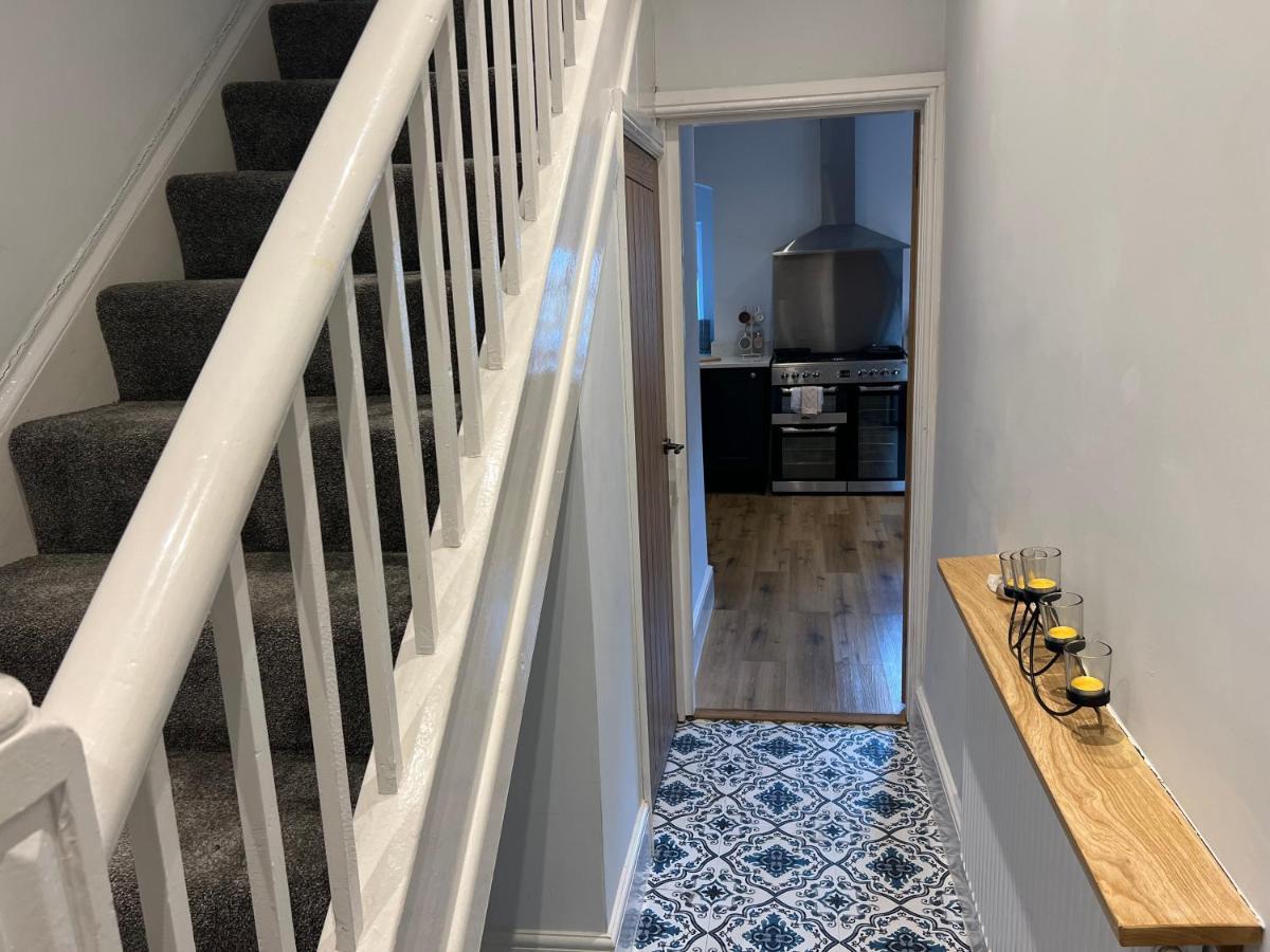 Luxury 2 Bed Apartment Great Location Stoke-on-Trent Εξωτερικό φωτογραφία