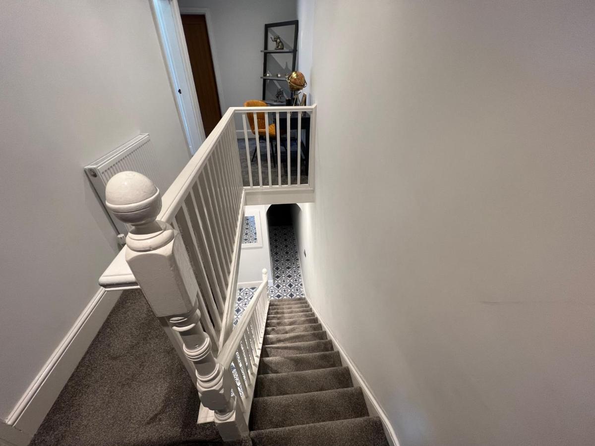 Luxury 2 Bed Apartment Great Location Stoke-on-Trent Εξωτερικό φωτογραφία