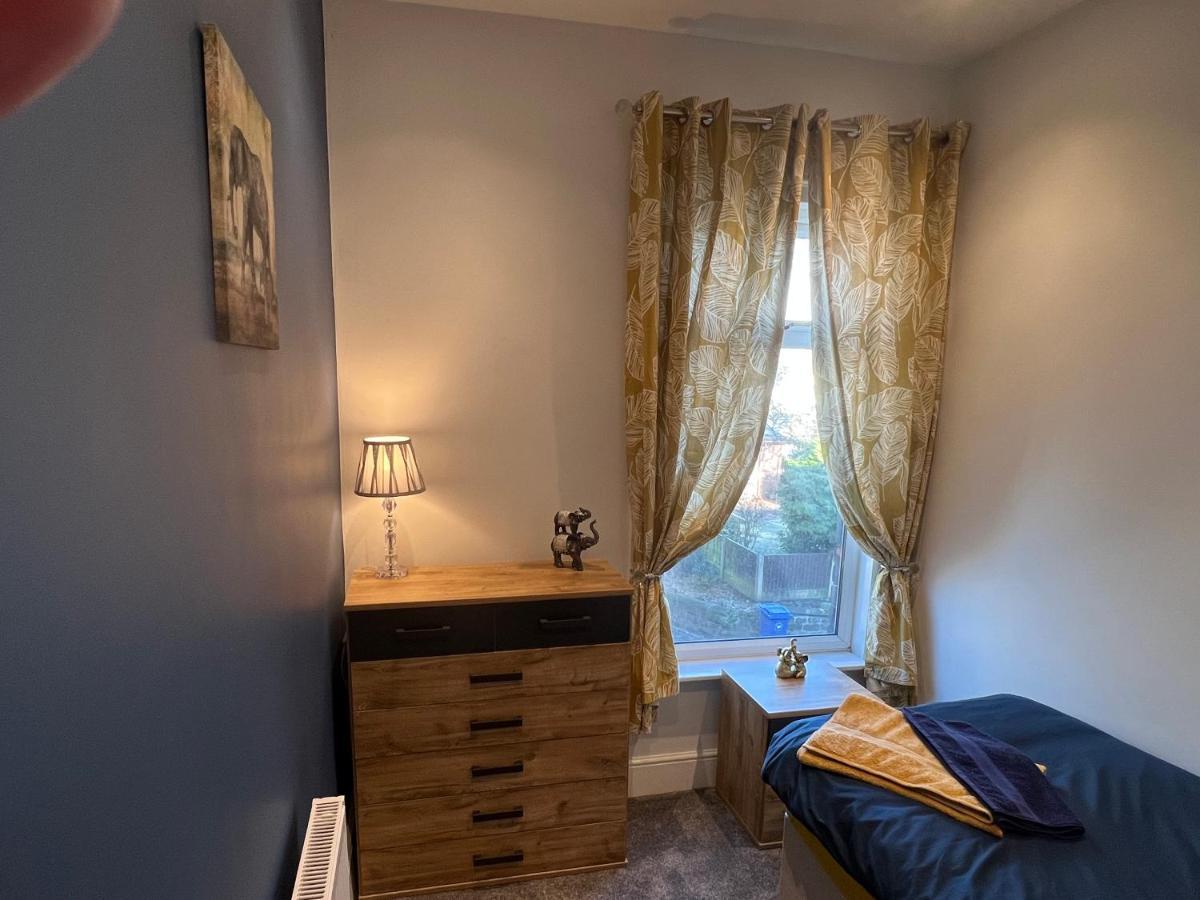 Luxury 2 Bed Apartment Great Location Stoke-on-Trent Εξωτερικό φωτογραφία