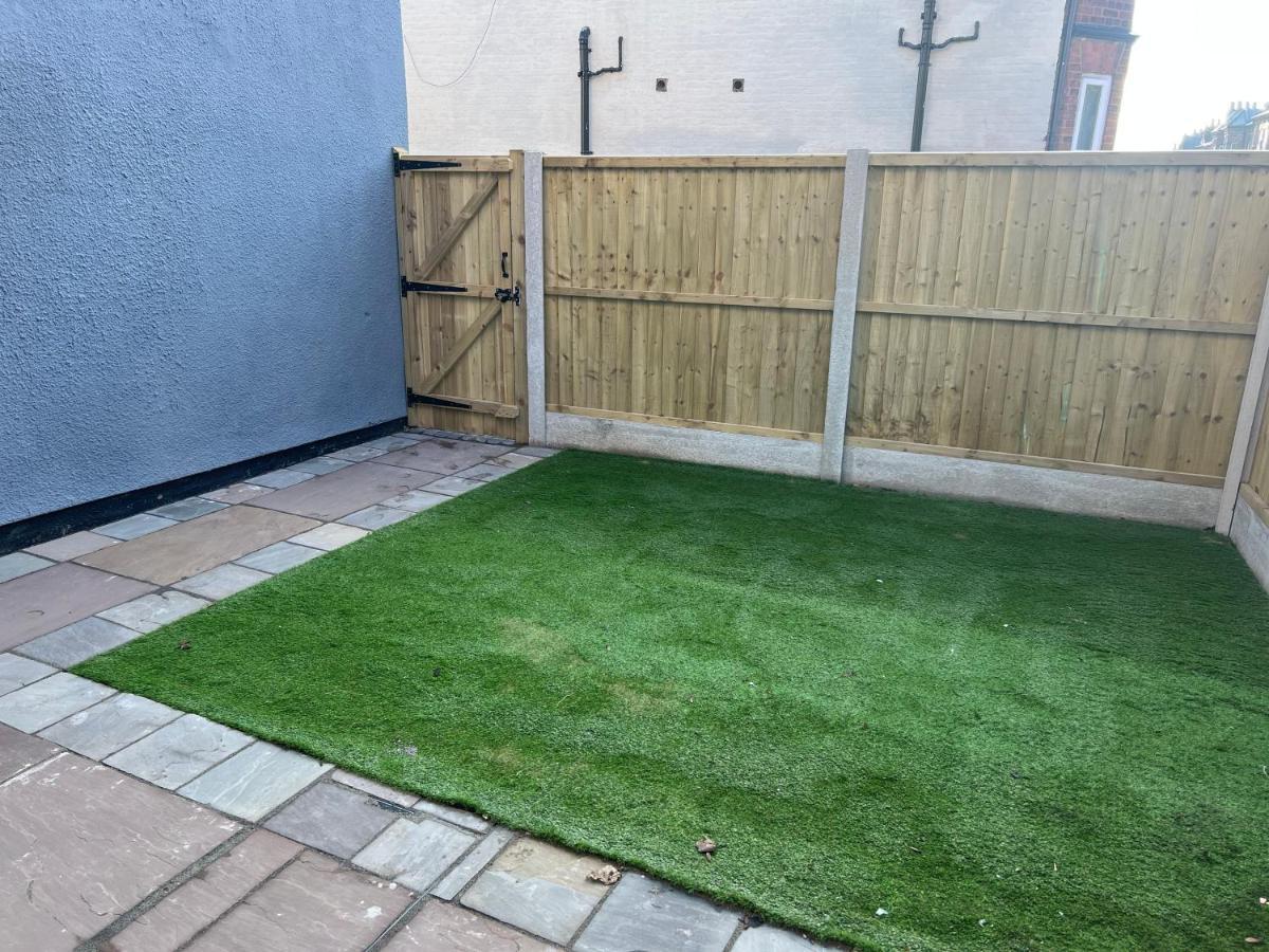 Luxury 2 Bed Apartment Great Location Stoke-on-Trent Εξωτερικό φωτογραφία
