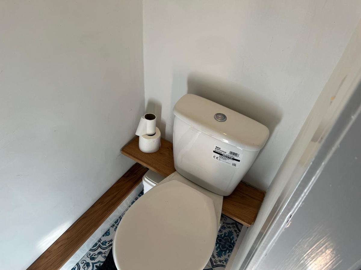 Luxury 2 Bed Apartment Great Location Stoke-on-Trent Εξωτερικό φωτογραφία